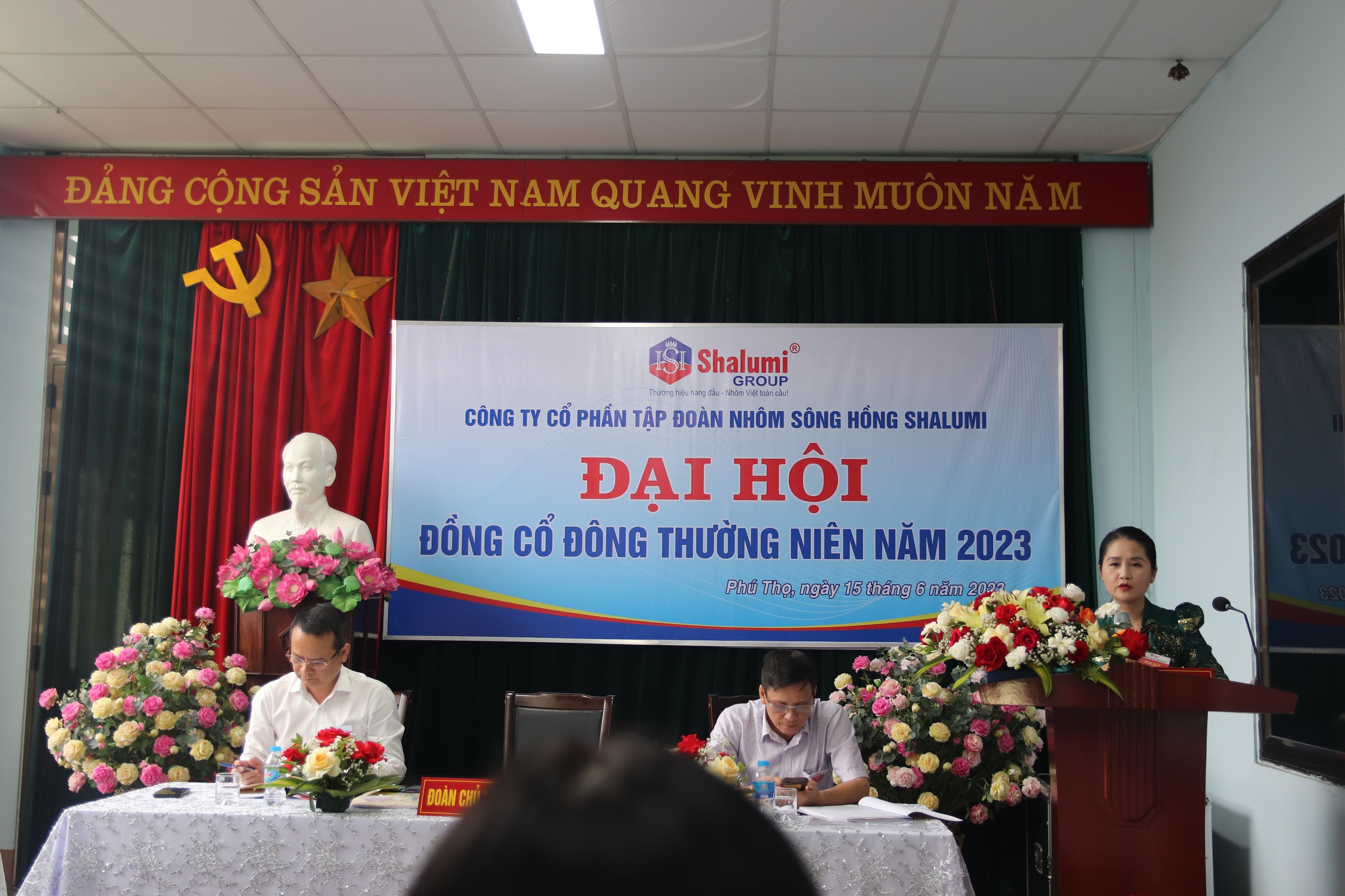 CHỦ TỊCH HĐQT SHALUMI GROUP “ TÔI TIN RẰNG CÁC CÁN BỘ NHÂN VIÊN CỦA TẬP ĐOÀN CHẮC SẼ LÀ CỔ ĐÔNG CỦA CÔNG TY ”